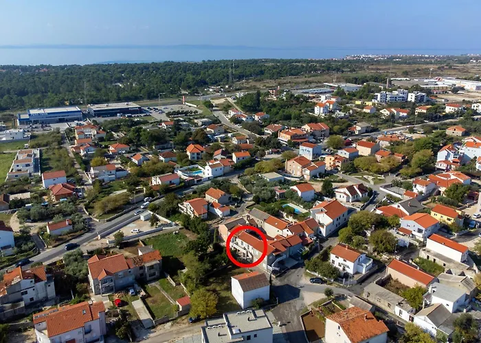 With Parking Space Nin, Zadar - 22265 Apartman Nin